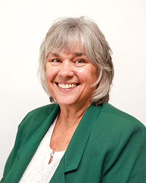 Photo of Tracy Hume